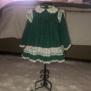 Kids green dress